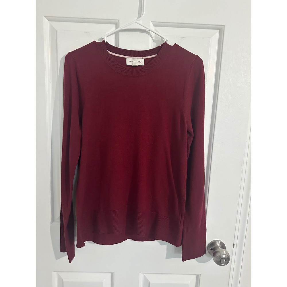 Free Assembly Women's Burgundy Long Sleeve‎ Knit Sweater Crew Neck Medium